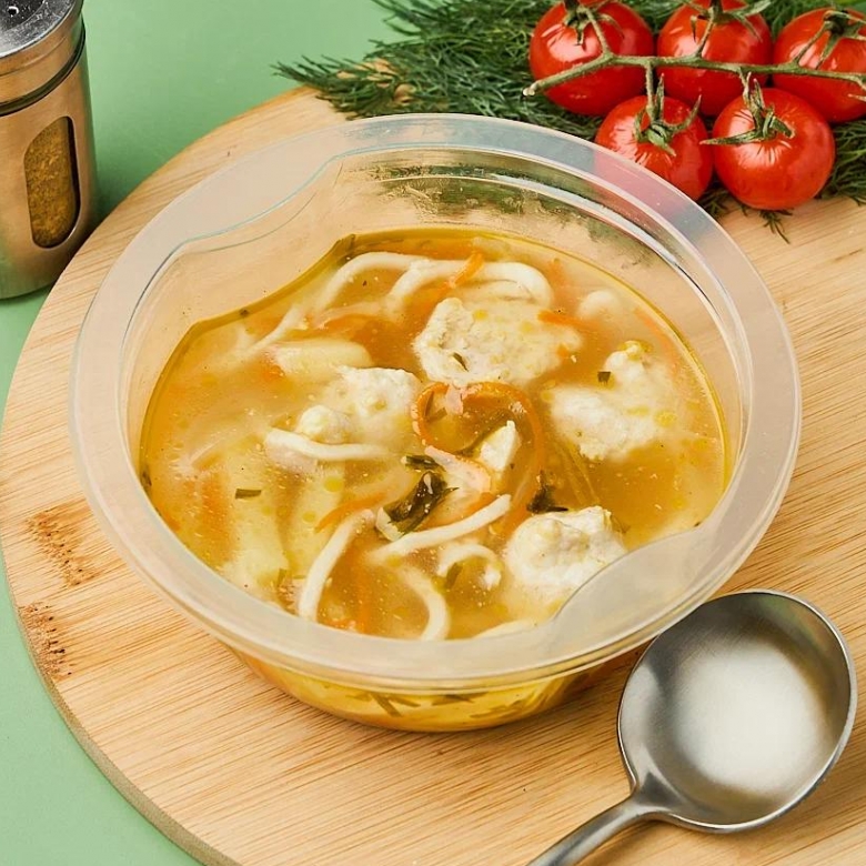 Куринный суп с фрикадельками