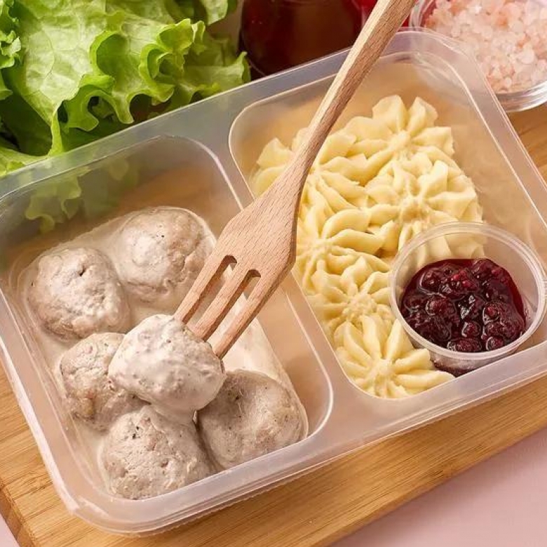 Фрикадельки в сливочном соусе